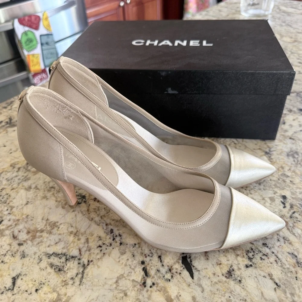 CHANEL Beige and Cream Cap-Toe Pumps